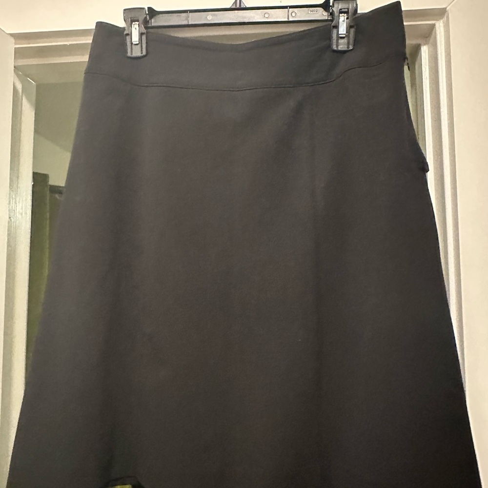 Sport Collection Classic Black Women's Skirt- 10